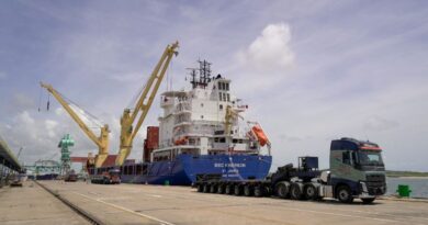 Foto Porto de Suape_cais4_suape_divulgação